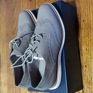 Brand new Cole Haan original grand wingtip